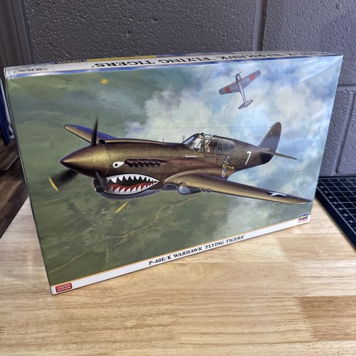 Hasegawa 40e k warhawk - hasegawa, 1:32