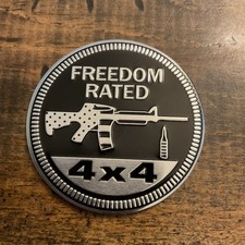 Emblema distintivo parafango