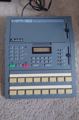 Alesis drum machine 16 - hr-16,