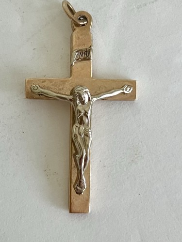 Ciondolo croce crocifisso