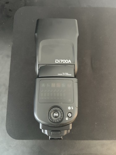 Nissin di700a flash attacco - di700a,