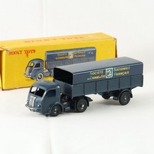 Dinky Toys n° 575 Panhard