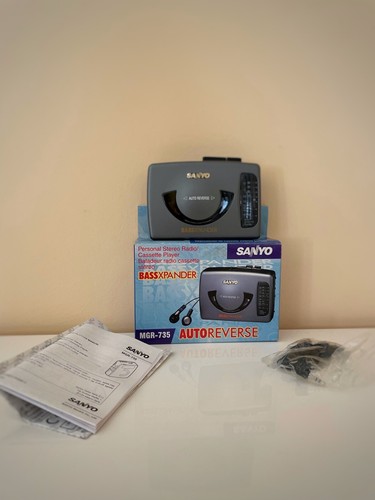 Sanyo personal stereo - sanyo,