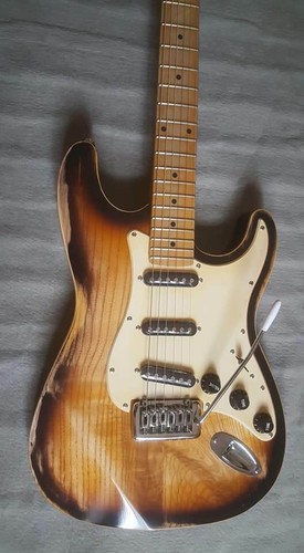 Chitarra modello stratocaster - chitarra,