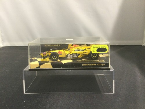Minichamps 430980039 - 1:43,