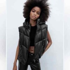 Gilet imbottito Zara ecopelle