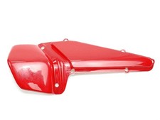 COVER LATERALE SINISTRA INFERIORE SELLA MOTO GUZZI BREVA V 750 IE GU32579210 LEF