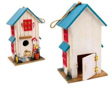 Casetta bianca per uccelli