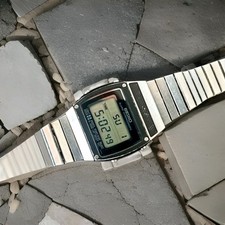 seiko A359-4010  lcd vintage
