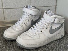 NIKE AIR FORCE 1 MID