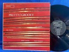 CHET BAKER PRETTY GROOVY