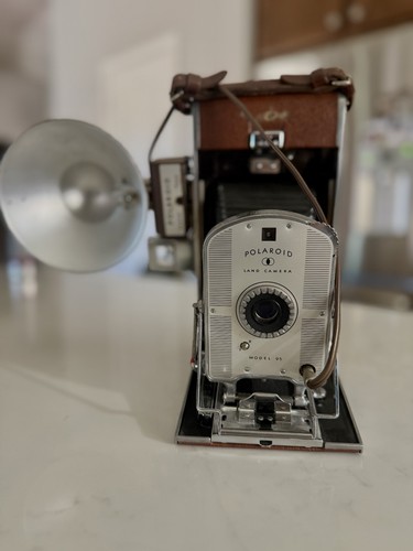 Polaroid land camera model - land, 95