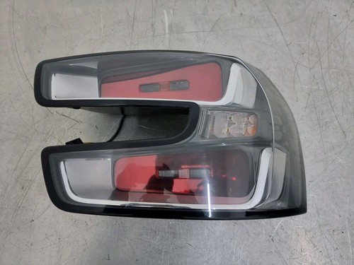 Faro posteriore destro lato - faro,