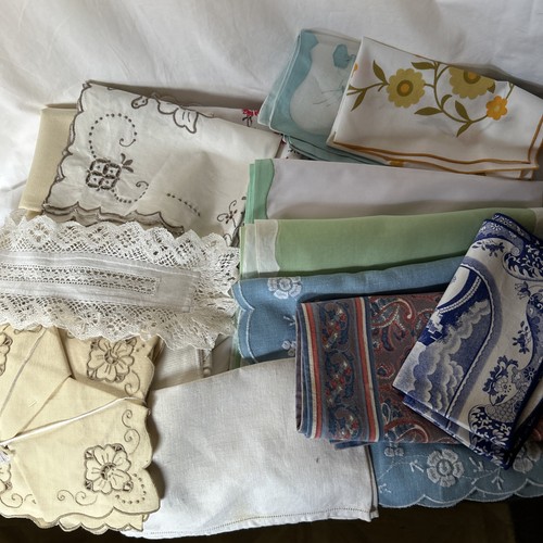 Vtg lace cotton doilies - cotton,