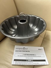 Pampered Chef TORTIERA SCANALATA + Set accessori rack sollevamento fornello rapido e deluxe