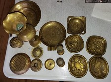 Oggetti vintage in ottone