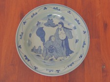 Antico  Piatto Cinese in porcellana bianca e blu del 1800,marchiato