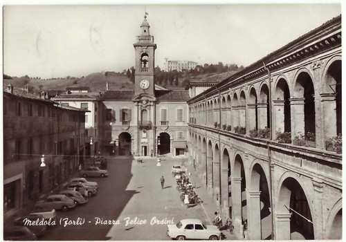Meldola forli piazza - -,