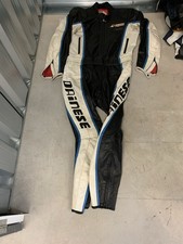 tuta pelle moto dainese taglia