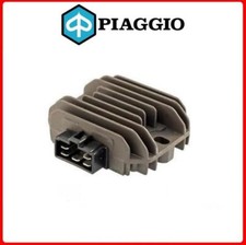 REGOLATORE DI TENSIONE