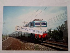 Fotografia Locomotore Elettrico FS E 646.034 in testa ad un convoglio passeggeri