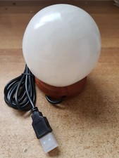 Lampada di selenite a sfera