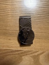 Fermasoldi design bandiera