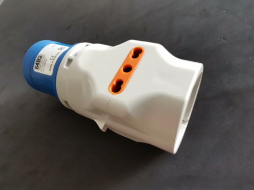 Adattatore spina - adattatore,