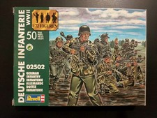 Soldatini REVELL scala 1:72