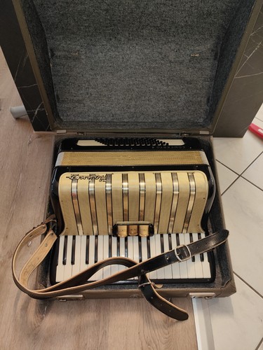 Fisarmonica hohner concerto - fisarmonica, ii