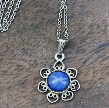 Ciondolo vintage con stella