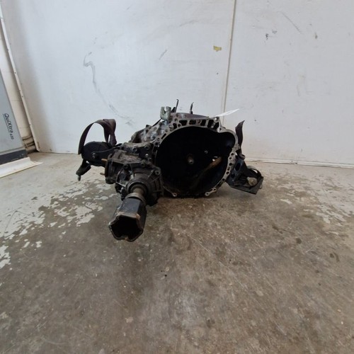 Cambio manuale con - manuale,