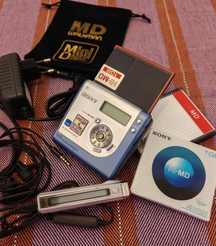 Sony nh700 nhf800 - sony,