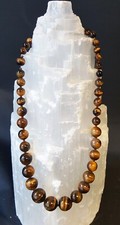 Collana con pietre