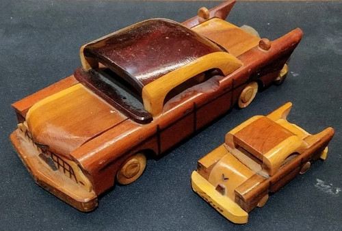 Modellini legno auto - in,