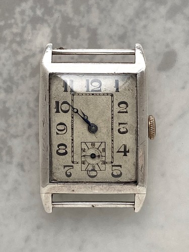 Attraente orologio vintage - un,