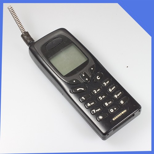 Telefono cellulare retrò