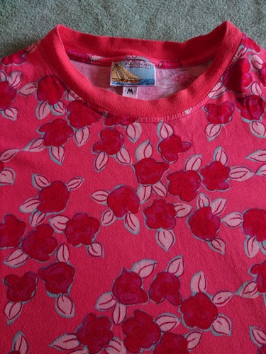 Tshirt rose naj oleari - tshirt,