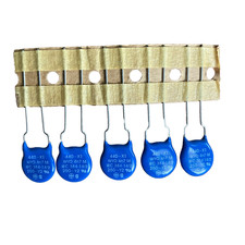 Lotto 5 Condensatori Vishay