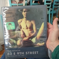 Tom Bianchi: 63 e 9th Street 