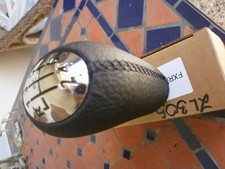 POMELLO LEVA CAMBIO PELLE