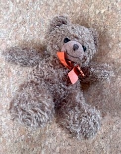 Orsetto peluche marrone - di,
