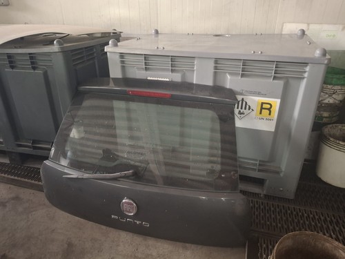 Cofano posteriore fiat punto - fiat,