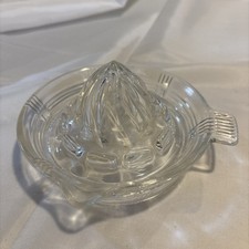 Alesatore spremiagrumi vintage Hazel Atlas Criss Cross vetro trasparente con manico a linguetta