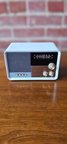 Open box crosley tribute radio - tribute,