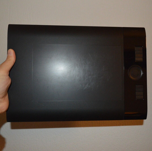 Wacom intuos pro medium - 4,