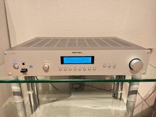 Rotel RA-12 Amplificatore