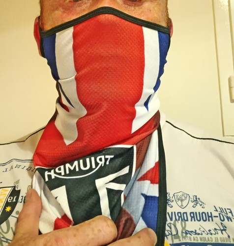 Cache cou triumph moto - triumph,