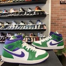 554724-300 Nike Air Jordan 1