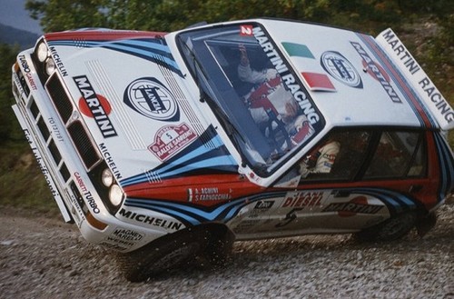 Lancia delta hf rally - hf,